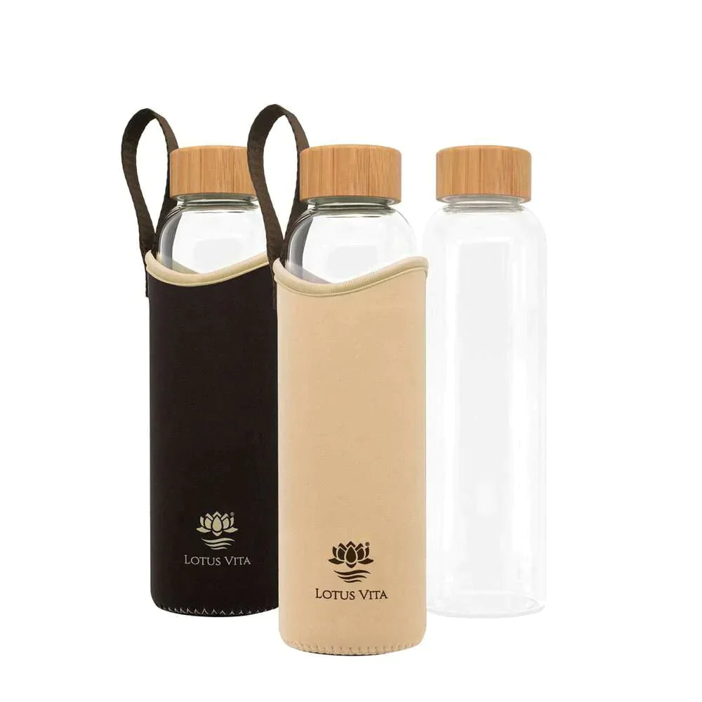 Lotus Vita Glas-Trinkflasche 820ml - Creme/Braun mit Hülle
