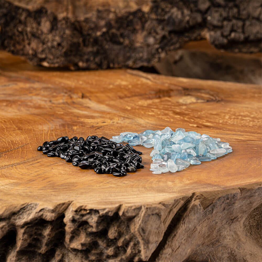 Kristallsteinflasche mit Aquamarin / Obsidian echtes Bild von Steinen